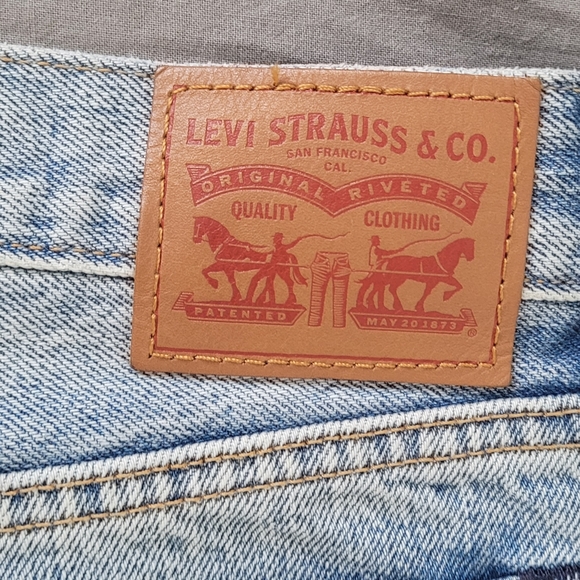 Levis straight ankle womens ripped jeans - Picture 3 of 4